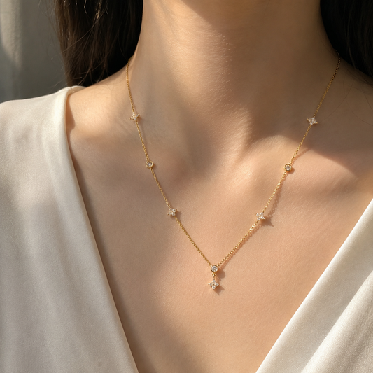 Clover Pendant Necklace