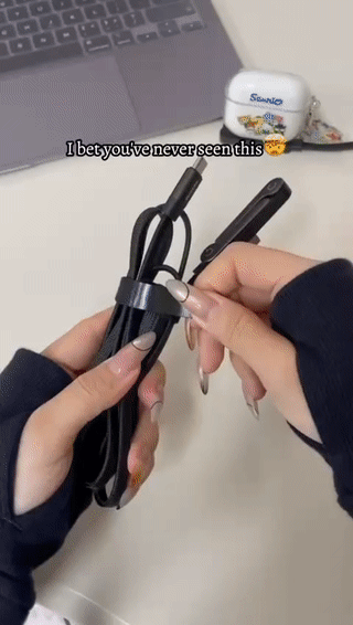 Foldable Fast USB-C Stand