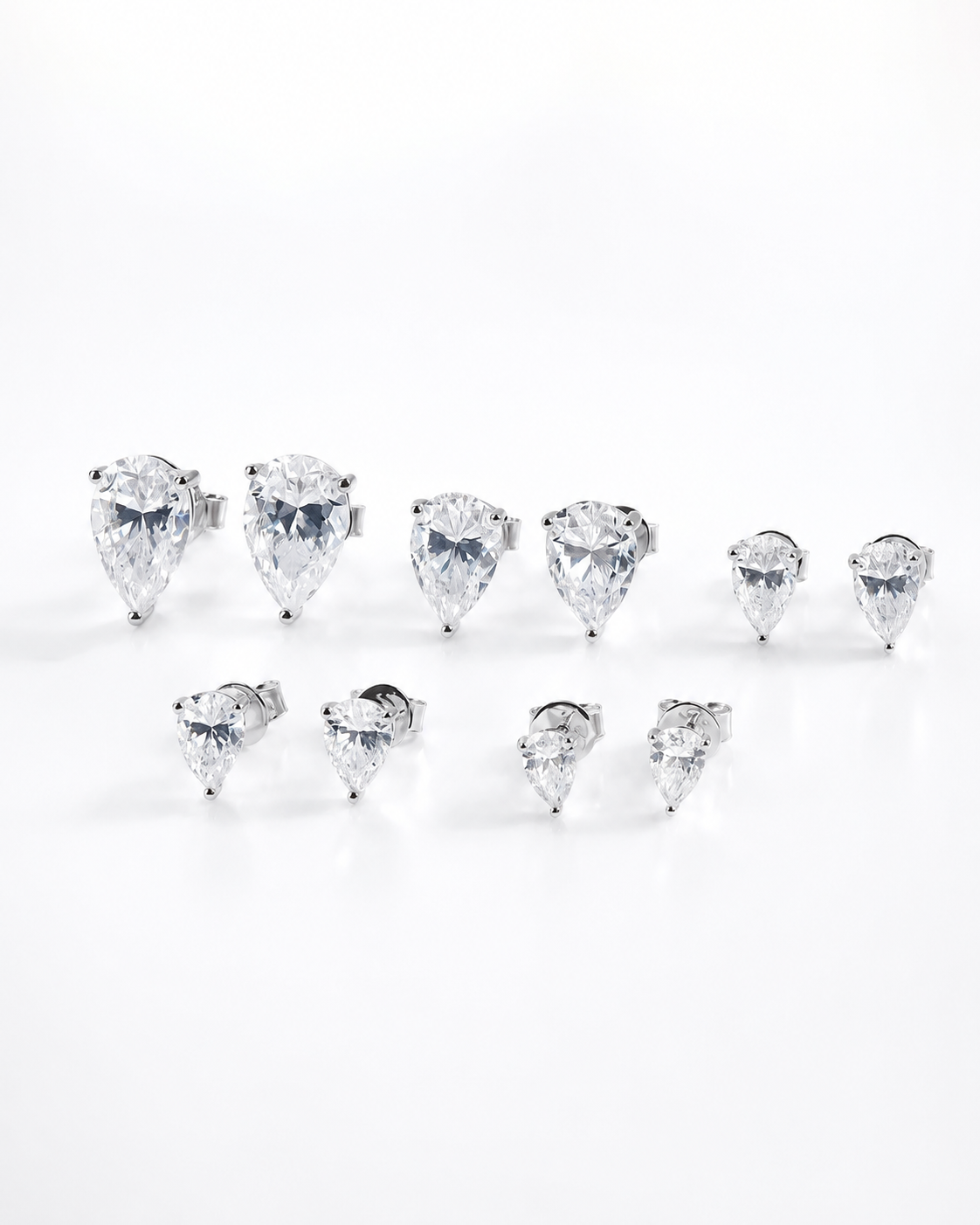 Zethech Round Moissanite Huggies with small hoop shape
