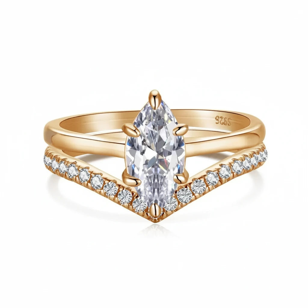 Zethech Velvet Marquise Ring in rose gold with center and side stones