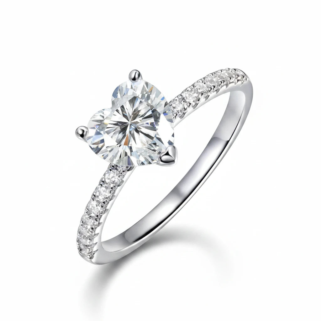 Zethech Amora Heart Ring in clean product photo
