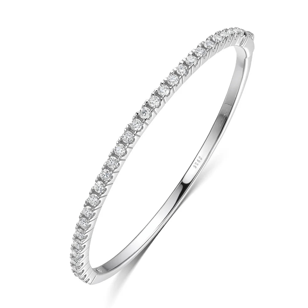 Zethech Eclipse Tennis Bracelet with small clear moissanite stones