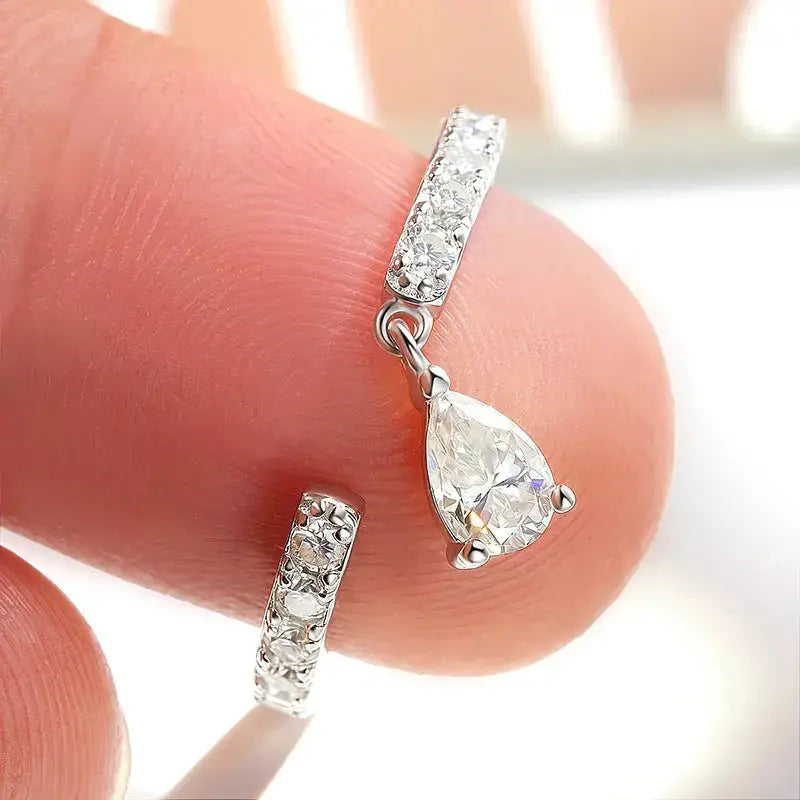 Zethech Pear Cut 0.5CT Moissanite Ring with silver band